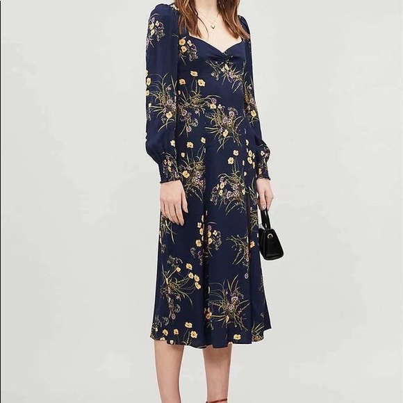 Reformation hunt dress Mademoiselle AUTHENTIC🍒 - Picture 8 of 17